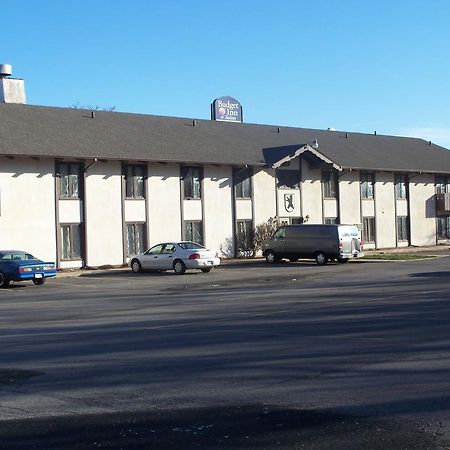 Budget Inn And Suites - Des Moines Exterior photo
